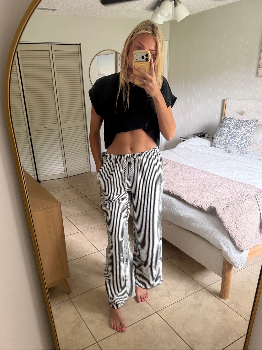 Striped Wide-Leg Lounge Pants - Black & White